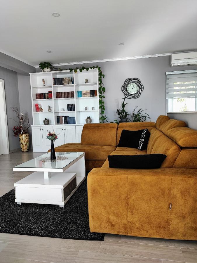 Luxury Apartment Pape 巴什卡沃达 外观 照片